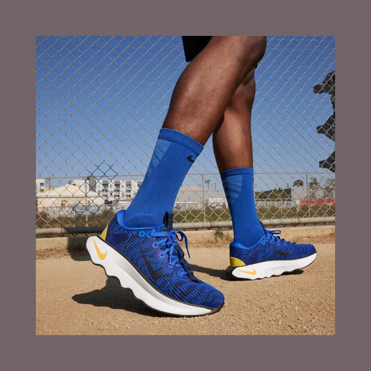 nike-motiva DV1237-400
