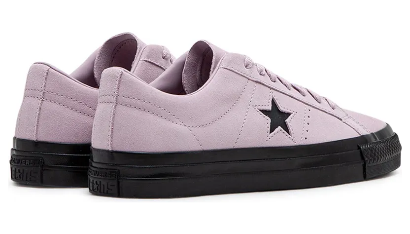 converse-sneaker A05318C