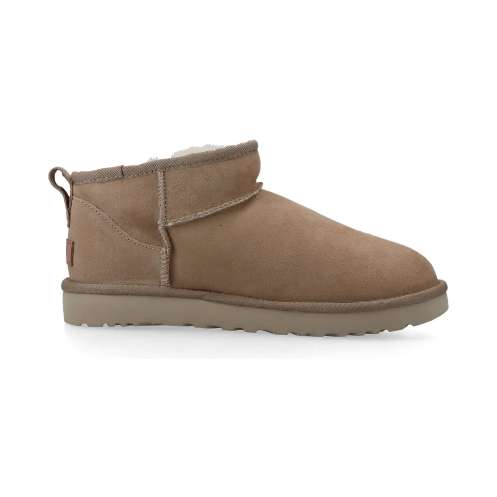UGG W Classic Ultra Mini “Sand” – 1116109-SAN
