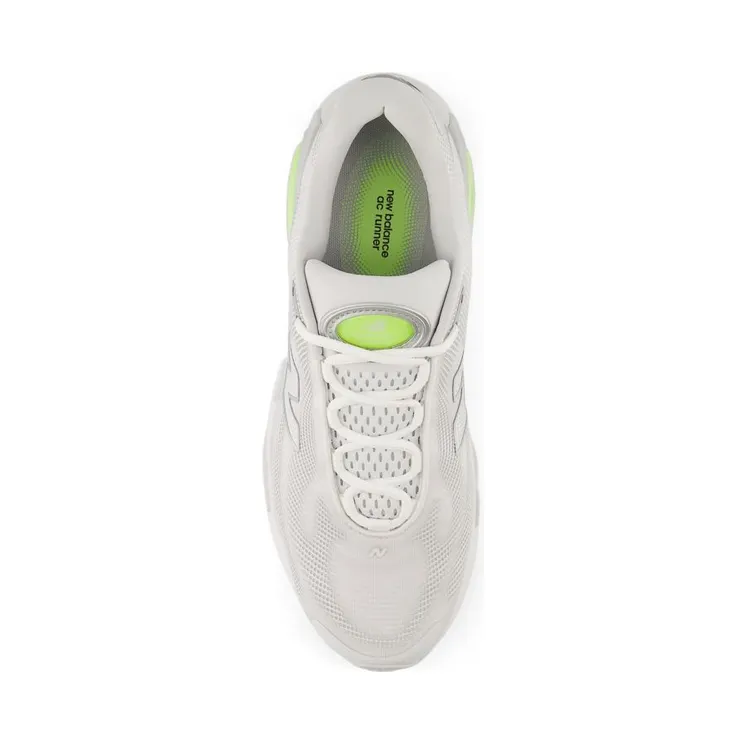new-balance-sneaker MACR16KS