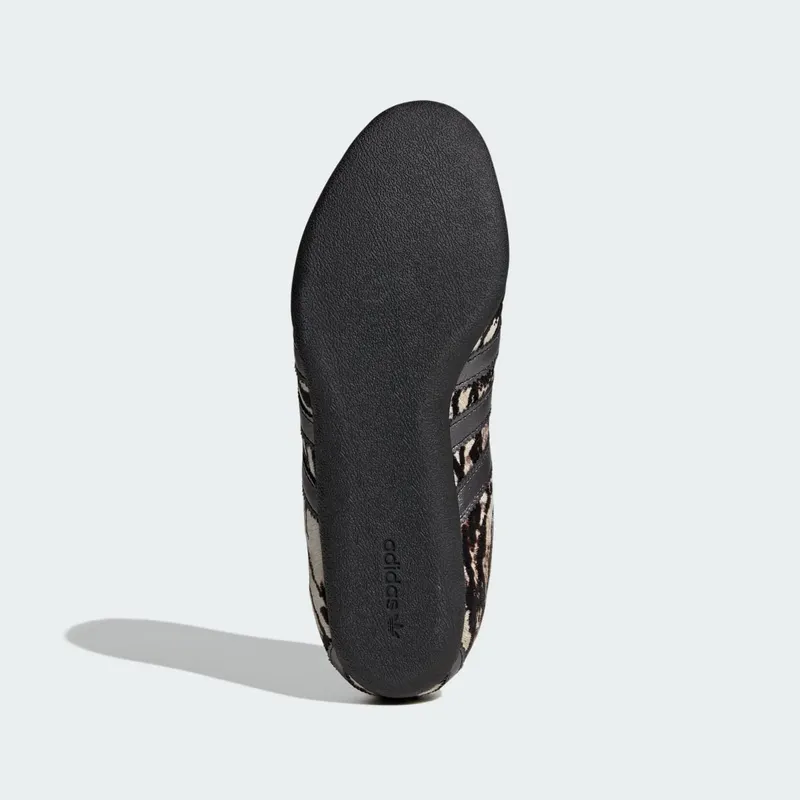 Adidas TOKYO Off White / Core Black / Wonder White “Zebra” (KI4173)