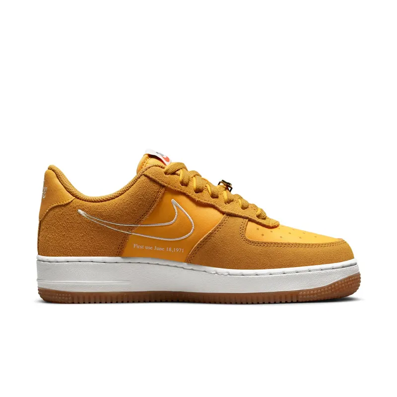 Nike Air Force 1 07 First Use University Gold (W) (DA8302-700)