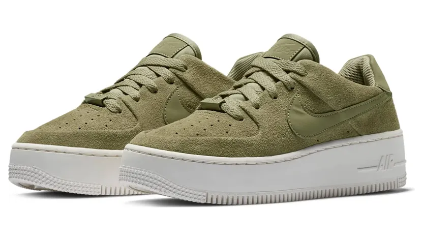 nike-air-force AR5339-200
