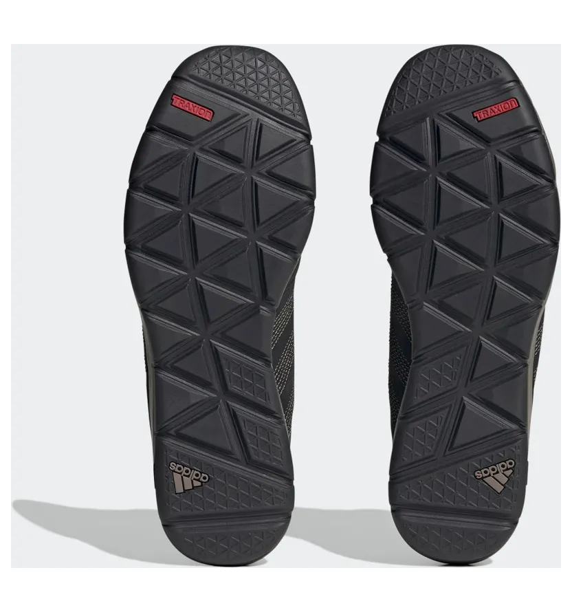 adidas-terrex M18558
