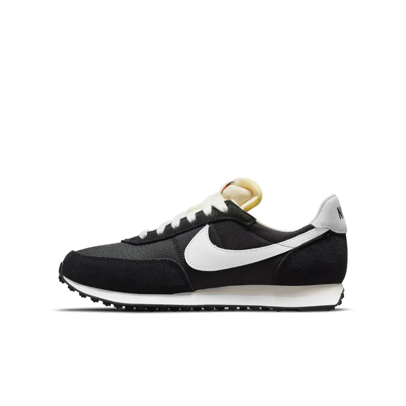 Nike Waffle Trainer 2 Older Kids’ Black (DC6477-001)