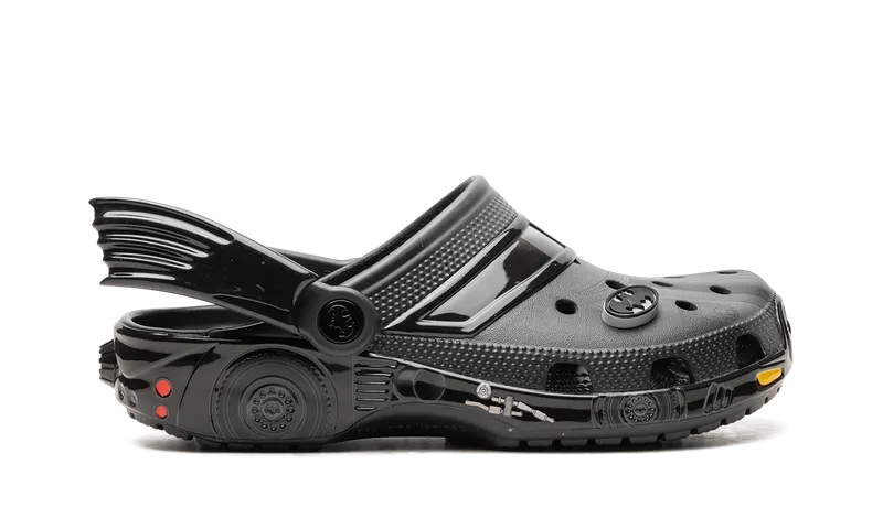 Crocs Clog “Batmobile” (210219-001)