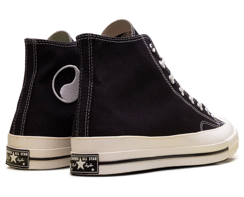 converse-chuck-taylor-all-star A17694C