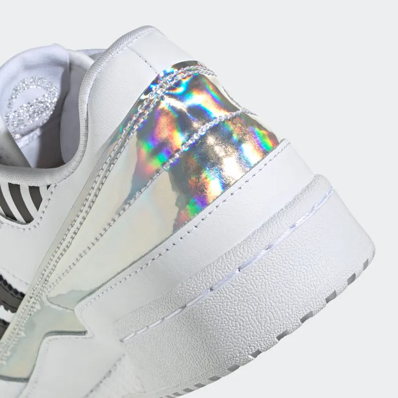 adidas Forum Low Cloud White / Core Black / True Pink (FZ3908)