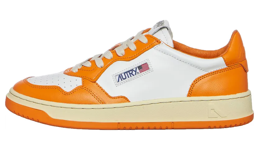 Autry Medalist Low White / Orange (AULMWB06)