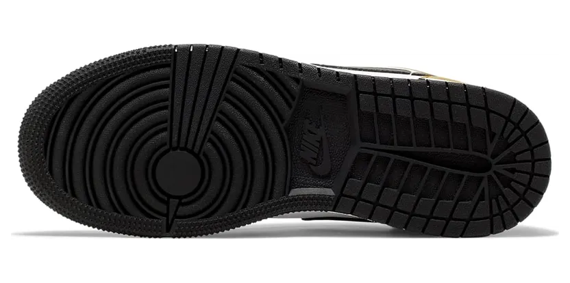 air-jordan-1 CQ9487-700