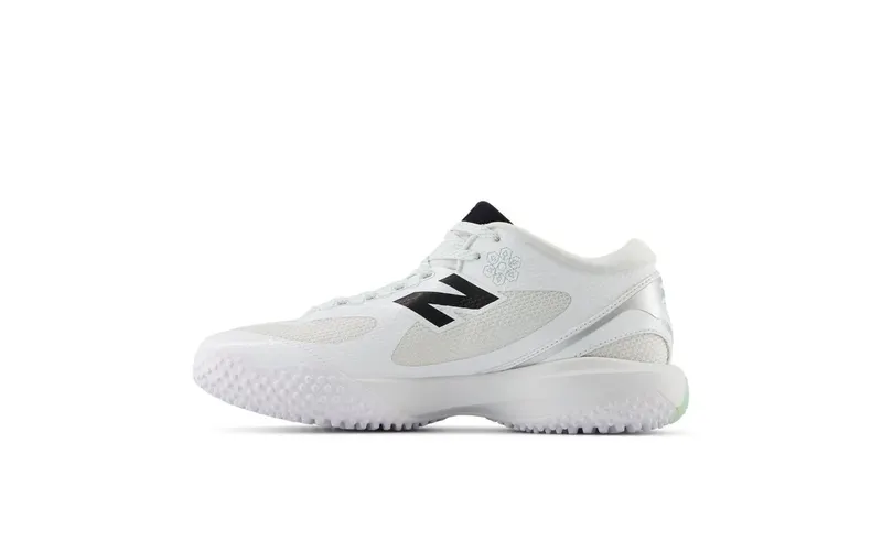 New Balance FreezeLX v5 Turf White Black Silver Metallic (FREEZTW5)