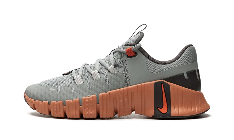 Nike Free Metcon 5 “Mica Green” (DV3949-301)