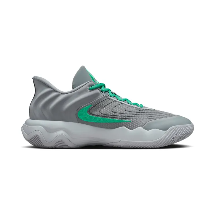 nike-giannis-immortality FQ3680-002