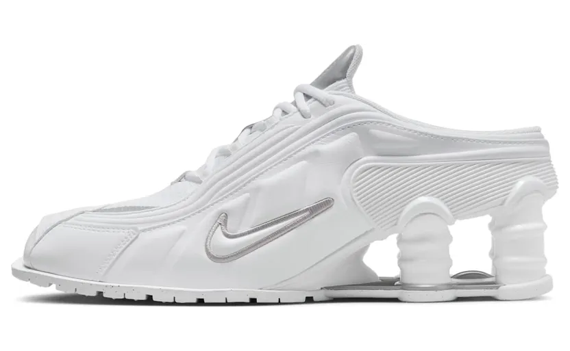 Nike Shox DQ2401-100