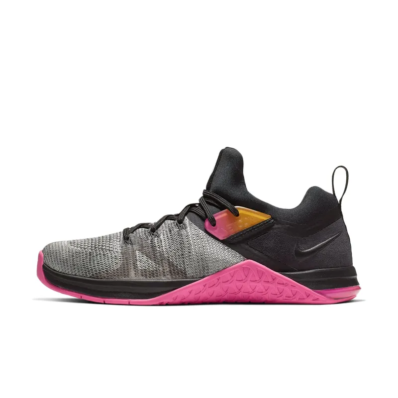 Nike Metcon Flyknit 3 “Black / Laser Fuchsia / White” (AR5623-002)