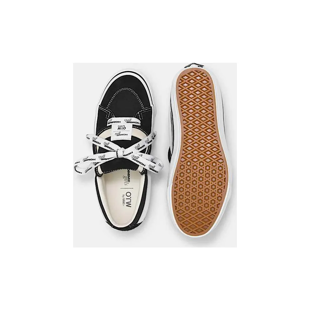 Vans Sk8-Mid Reissue 83 OST HommeGirls Black (VN000NBNCJK)