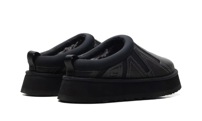 Ugg Tazz Sunwave Slide “Black” (1169771-BLK)