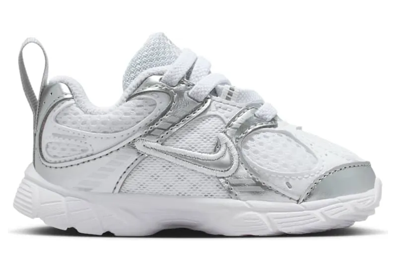 nike-v5-rnr HQ6413-103