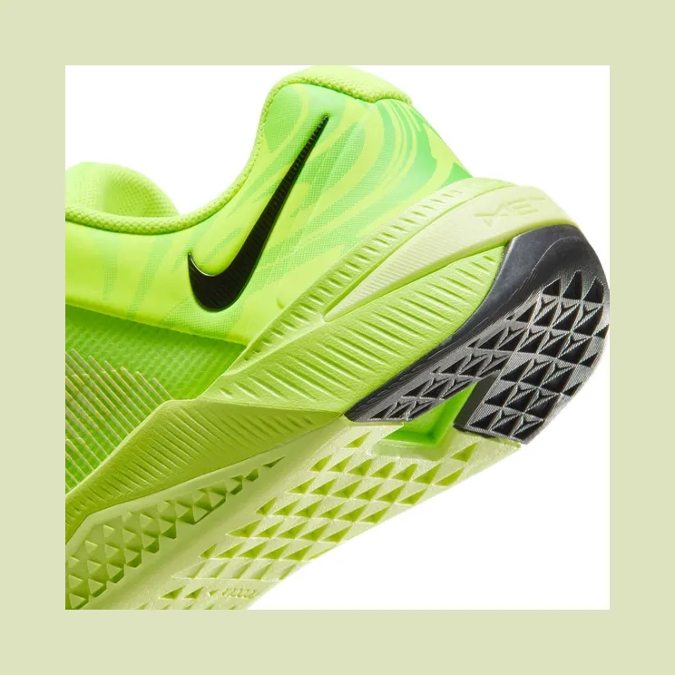 nike-metcon IB6545-700