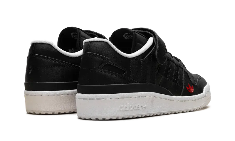 Adidas FORUM LOW “Black” (HQ4536)