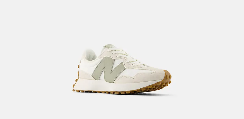 New Balance 327 “Linen / Sea Salt / Olivine” (WS327FTB)