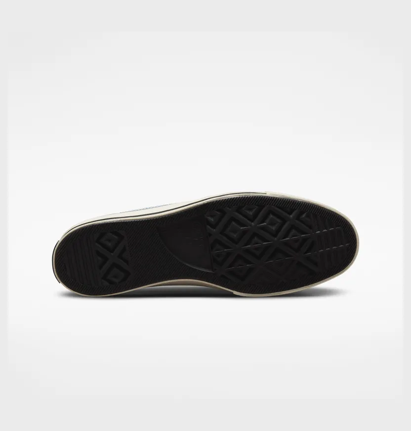 converse-chuck-taylor-all-star A02766C