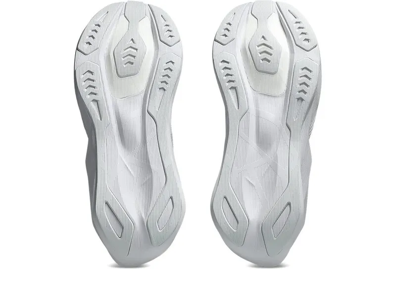 ASICS NOVABLAST 6 “White / White” (1011C243-100)