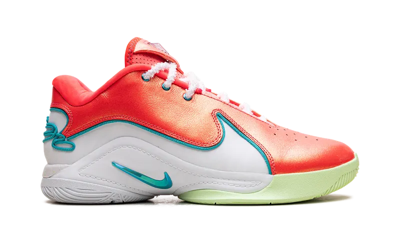 Nike LeBron 22 “Christmas” (HV5147-600)