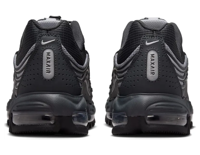 nike-air-max IO3037-002