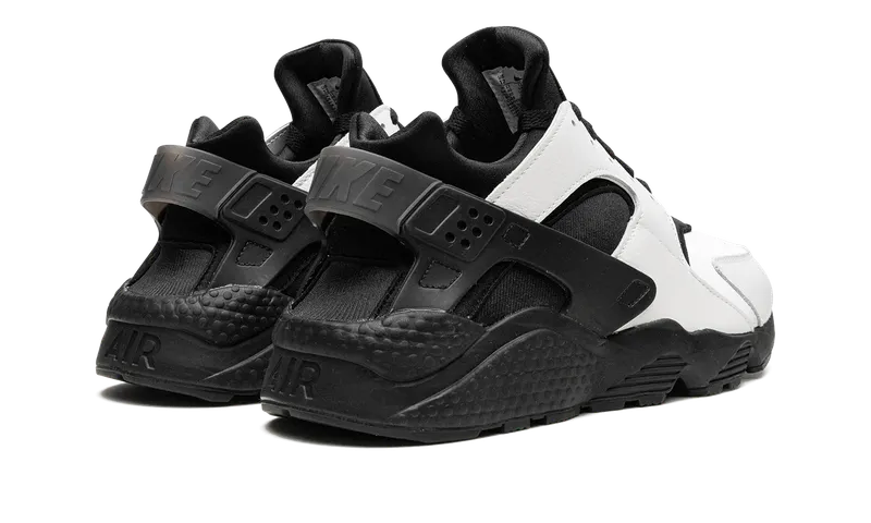 Nike Air Huarache “White / Black” (DD1068-109)