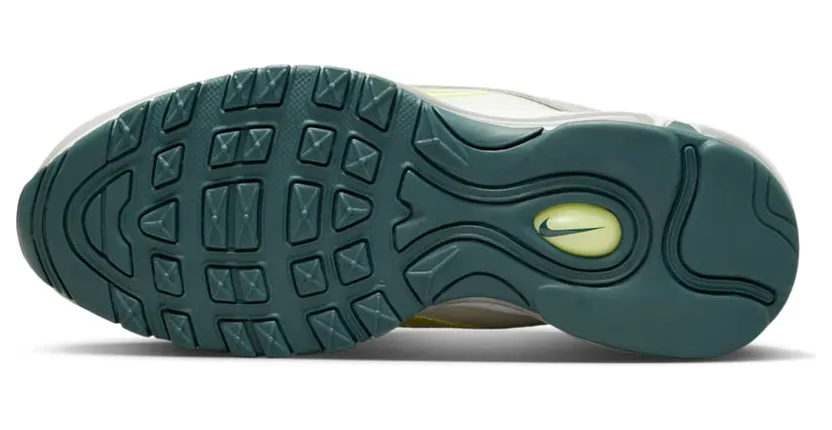nike-air-max 921522-032