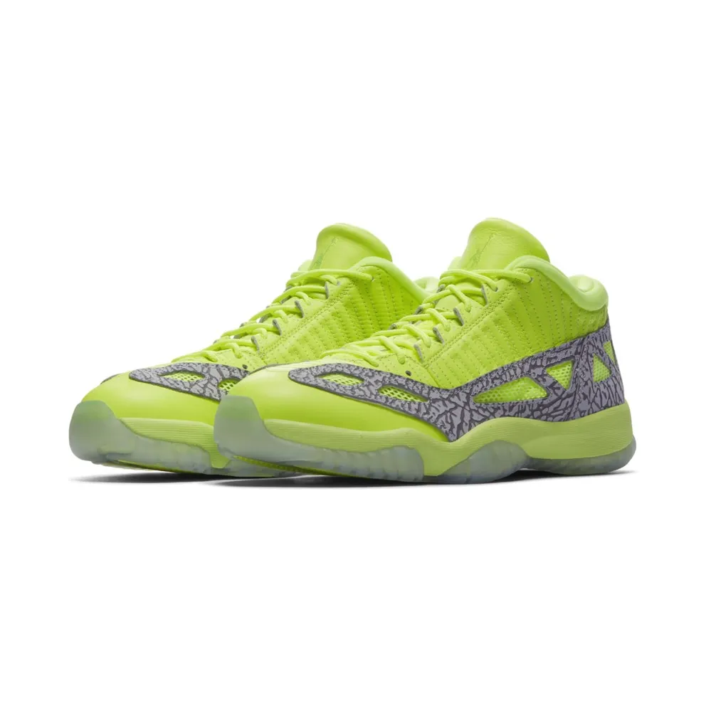 Jordan 11 Retro Low IE Volt Volt/Volt-Cement Grey (919712-700)