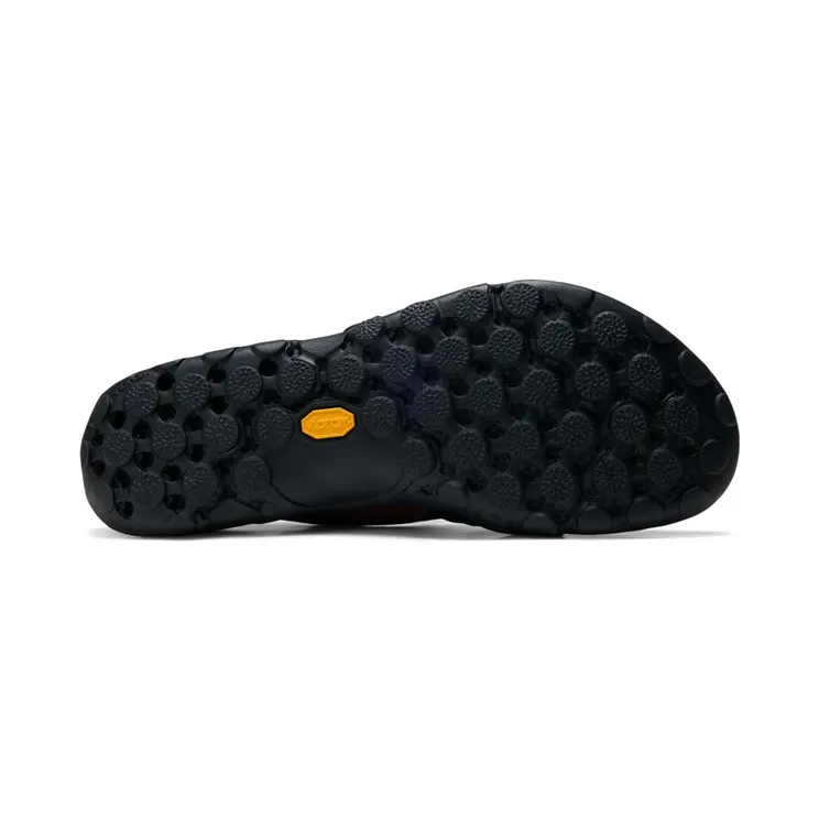 new-balance-sneaker MT24YJ