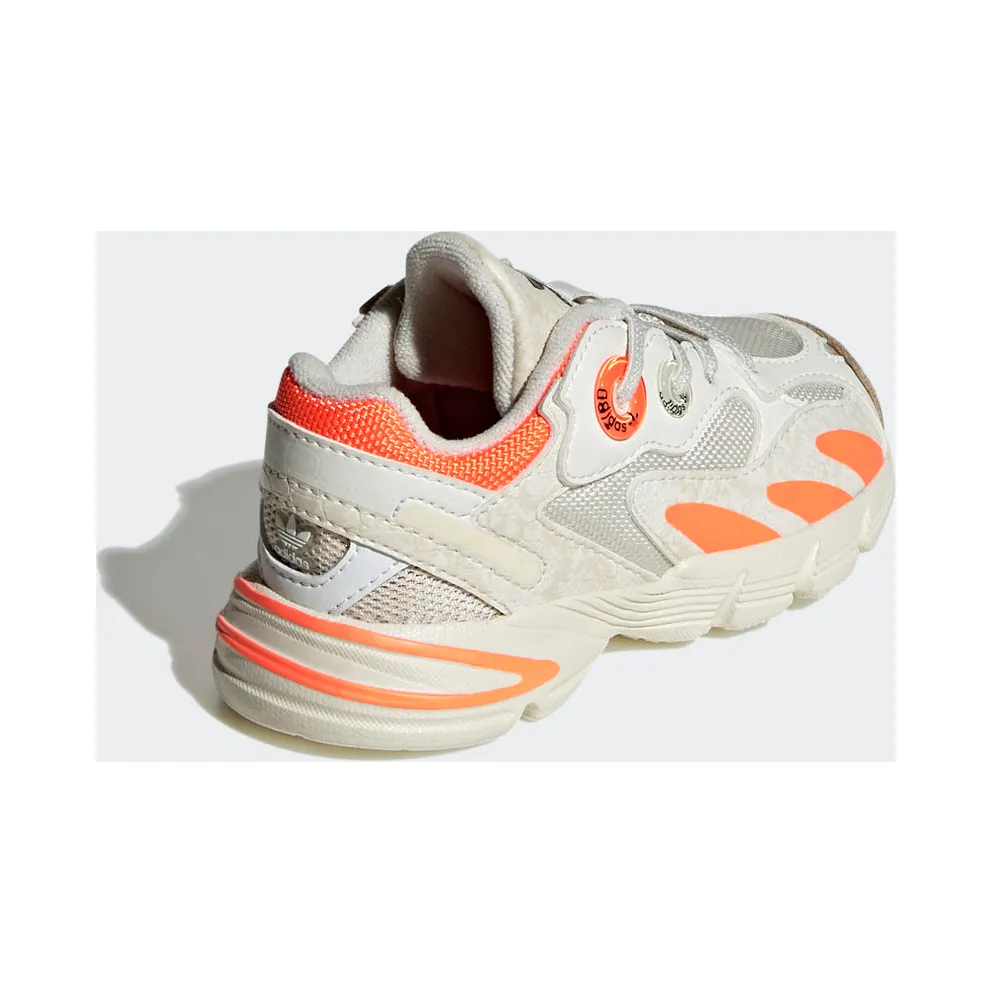 Adidas Astir Core White / Core White / Beam Orange (HP9768)