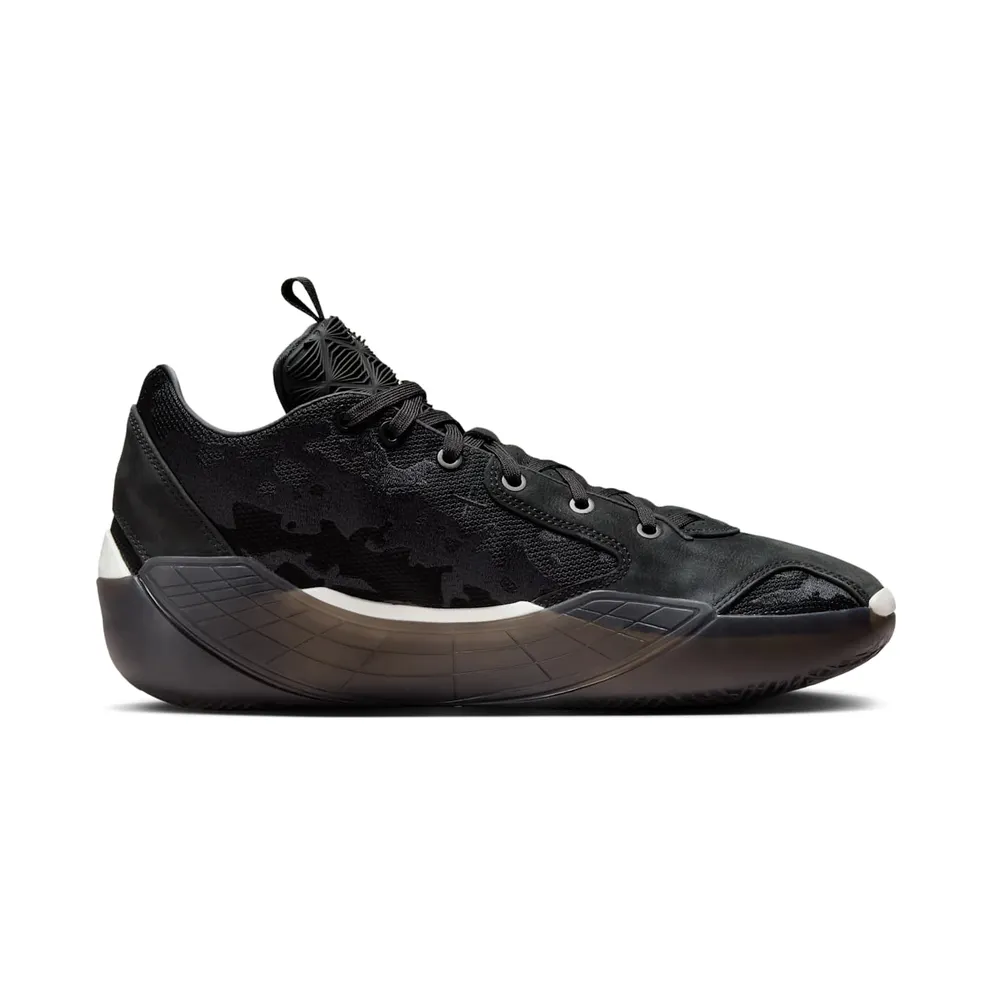 Air Jordan XXXIX “Black / Sail” (FQ0213-001)