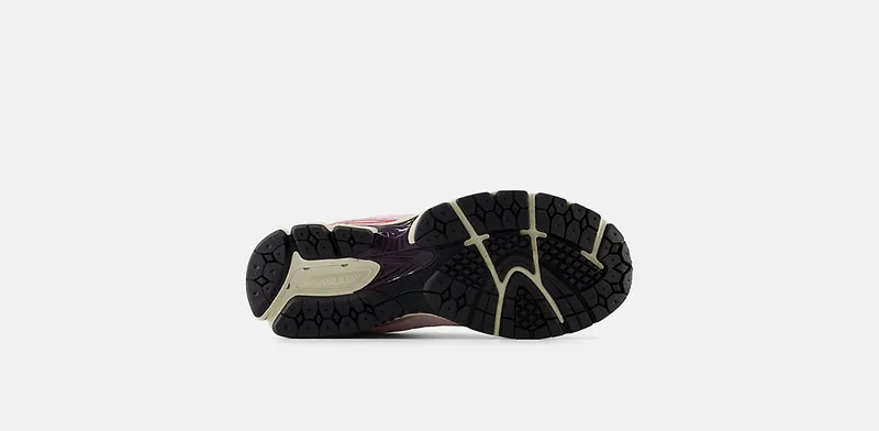 New Balance 2002R “Passion Fruit Dragon Berry” (U2002RTB)