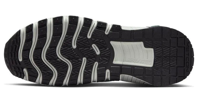 nike-free FJ7127-007