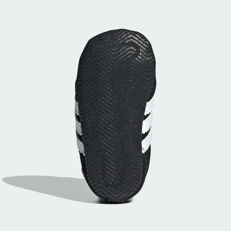 Adidas Superstar Core Black / Cloud White / Gold Metallic (JH9971)