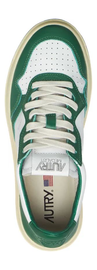Autry Medalist Low White / Green (AULWWB03) (5)
