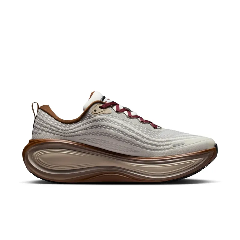 Nike Vomero Plus “Sail Pecan Brown” (IO4482-100)