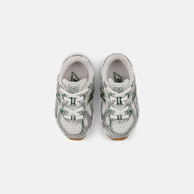 new-balance-740 IZ740SF