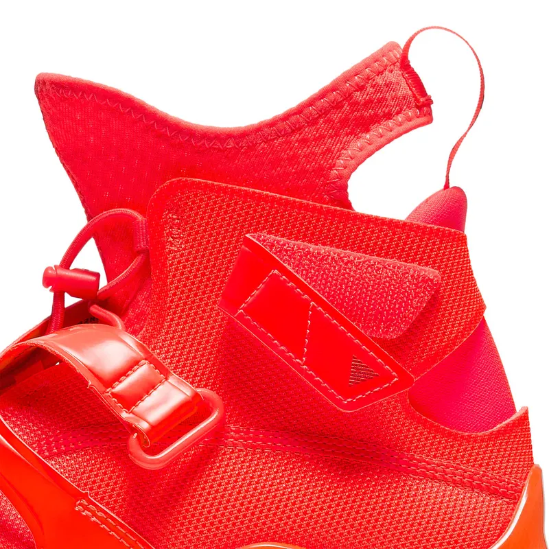 Jordan Air Latitude 720 Red October (AV5187-600)