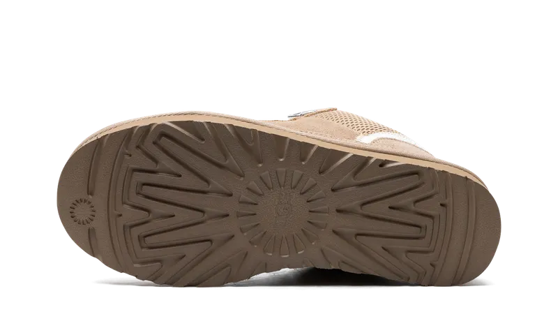 UGG Lowmel “Sand”: zandtinten op een platformzool (5)