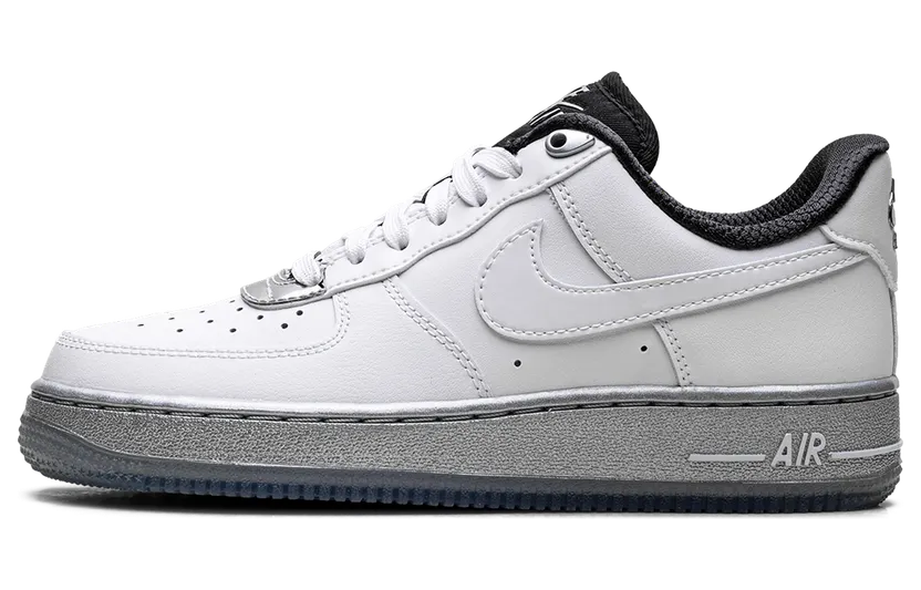 Nike AIR FORCE 1 ’07 SE “White Chrome” (DX6764-100)