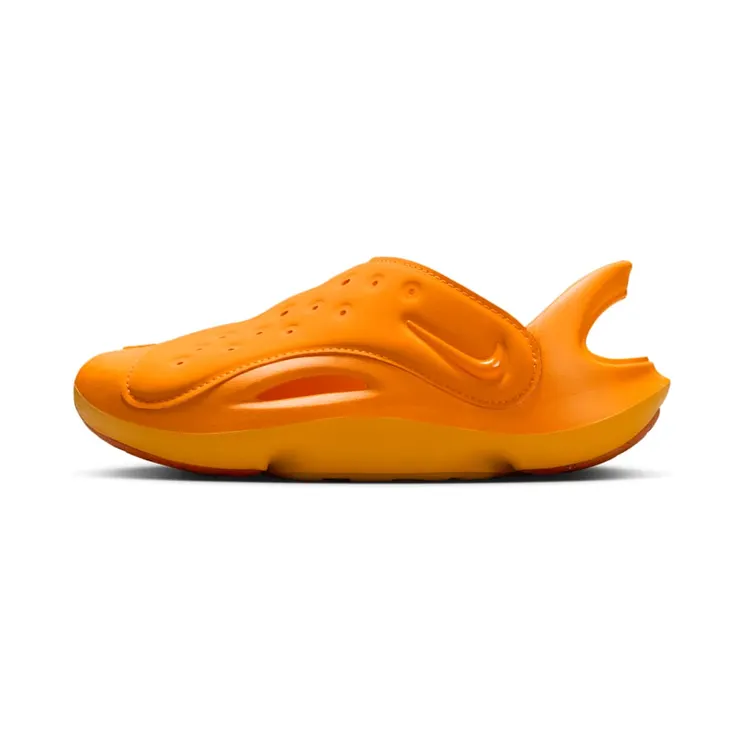 Nike Aqua Swoosh “Orange Peel / Picante Red” (FN0876-800)