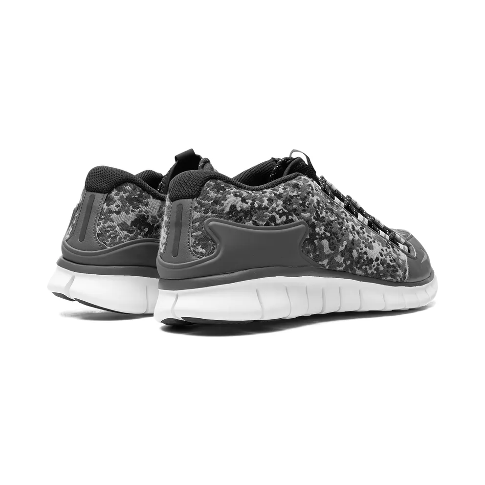 Nike Footscape Free “Black/White” (487785-011)