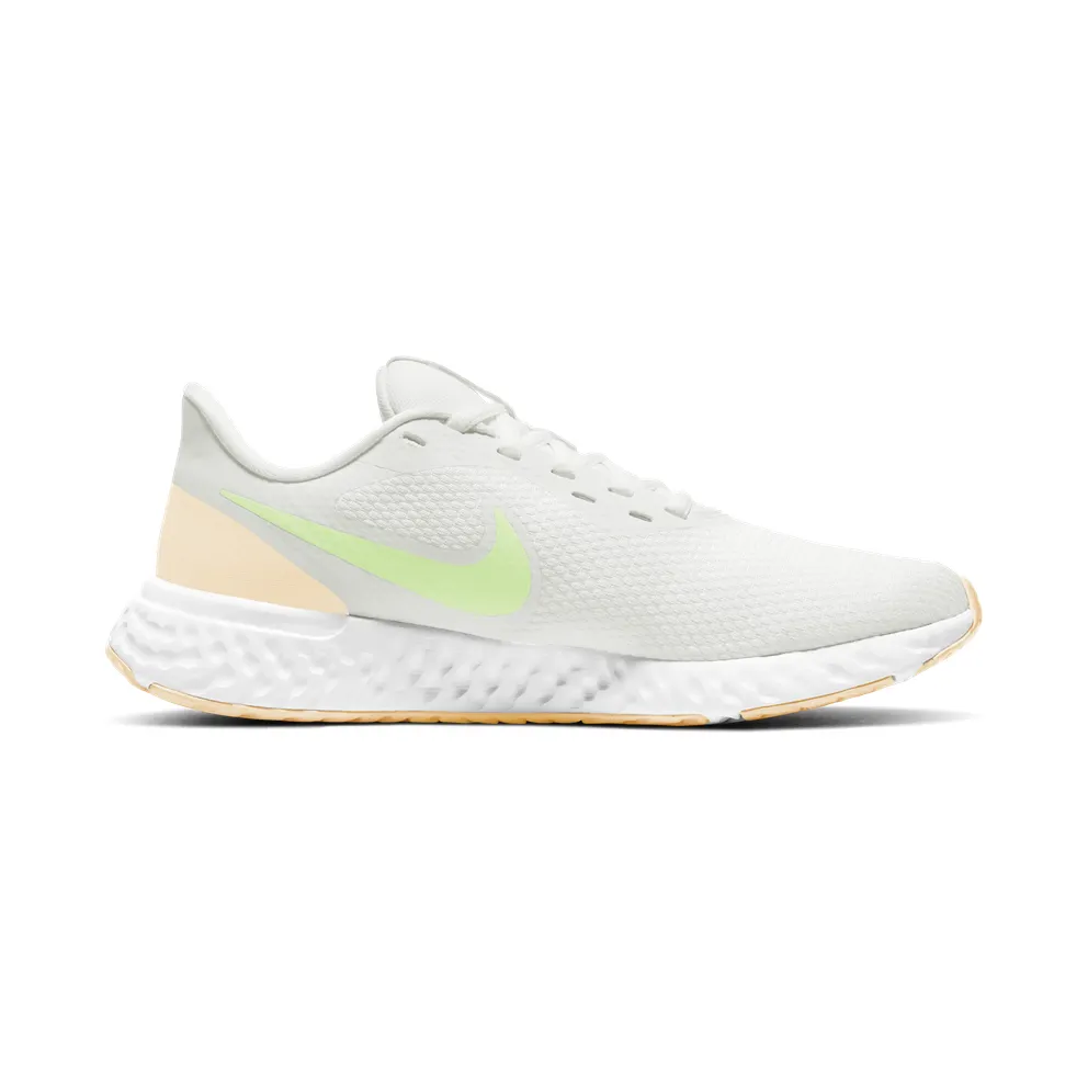 Nike Revolution 5 “Summit White / Guava Ice / Barely Volt” (BQ3207-105)