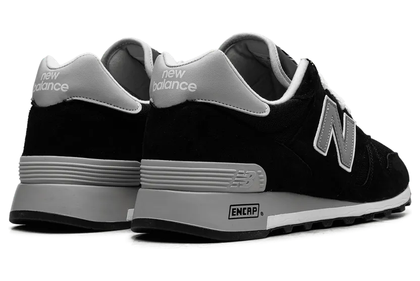 sneaker U1300BK