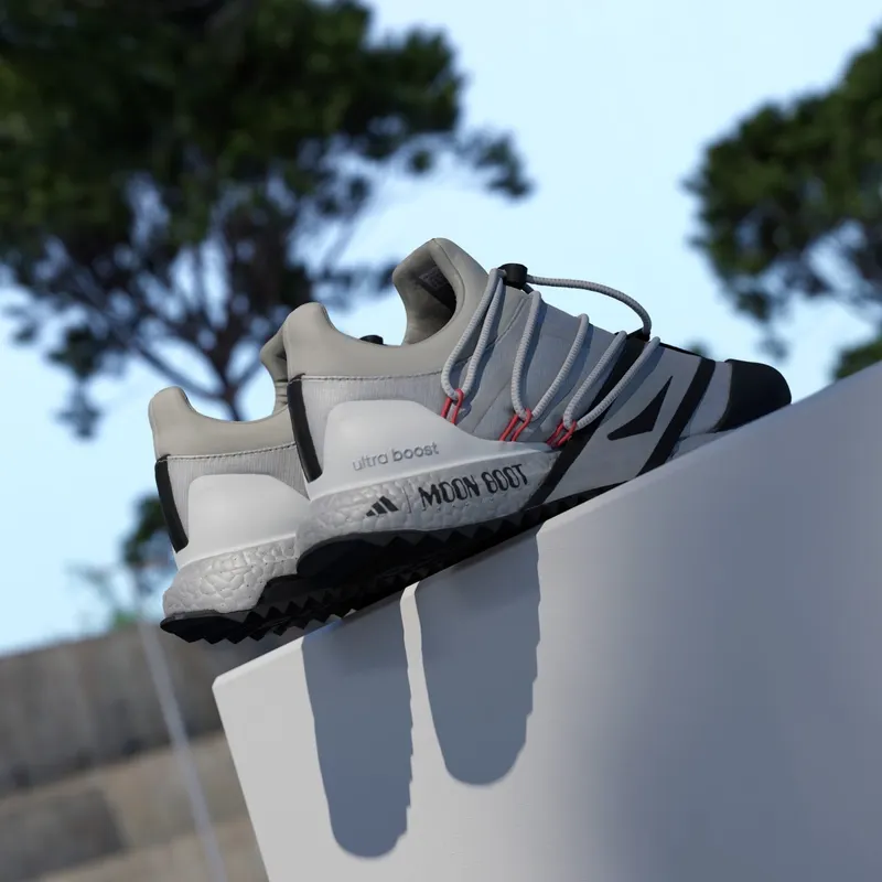Adidas ADIDAS X MOON BOOT ULTRABOOST 1.0 Silver Metallic / Core Black / Semi Lucid Red (JQ7847)