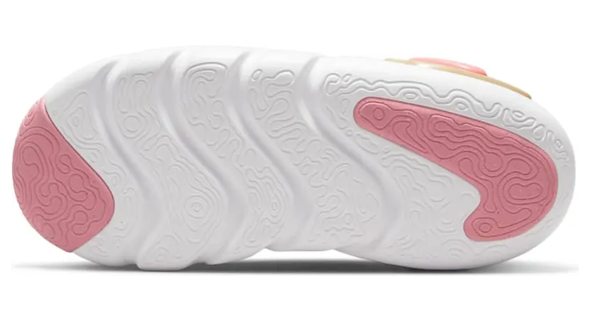nike-dynamo-go DH3437-600